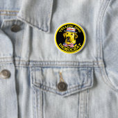 Badge Rond 5 Cm Bouton noir de Démocrate de chien jaune (En situation)