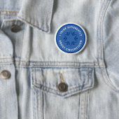Badge Rond 5 Cm Bouton Réfléchir différemment (En situation)