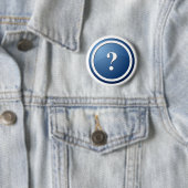 Badge Rond 5 Cm bouton rond bleu de point d'interrogation (En situation)