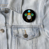 Badge Rond 5 Cm Bouton SCARAB (En situation)