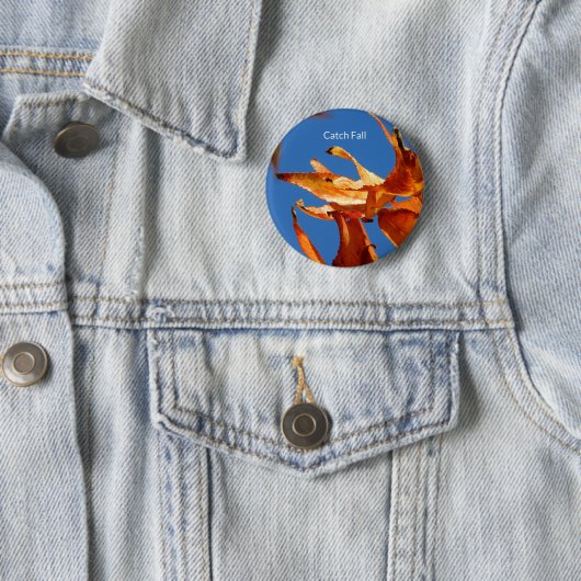 Badge Rond 5 Cm Bouton Vibes Automne - Conception des feuilles Aut (En situation)
