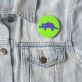 Badge Rond 5 Cm Broche Tricératops (En situation)