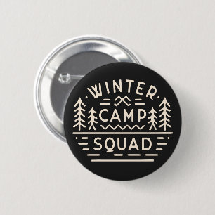 Badge Rond 5 Cm Camp d'hiver camping voyage squat montagnes retro