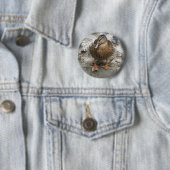 Badge Rond 5 Cm Canard sur un bouton du mur (En situation)