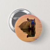 Badge Rond 5 Cm Capybara Émergée d'un lac paisible (Devant & derrière)