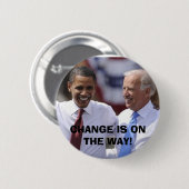 BADGE ROND 5 CM CHANGEZ EST SUR LE CHEMIN ! (Devant & derrière)