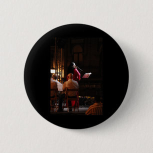 Badge Rond 5 Cm Chanteur Triana Seville Sur Scène Verticale