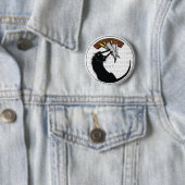 Badge Rond 5 Cm Chat curieux avec des couteaux (En situation)