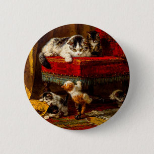 Badge Rond 5 Cm Chat et chatons jouant avec une chaise