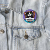 Badge Rond 5 Cm Chat mangeant le bouton de soupe (En situation)