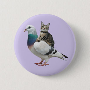 Badge Rond 5 Cm Chat parmi les pigeons volants chats