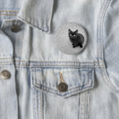 Badge Rond 5 Cm Chaton noir (En situation)