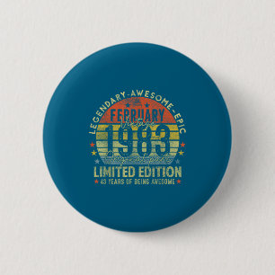 Badge Rond 5 Cm Chemise 43e anniversaire Légendes février 1996