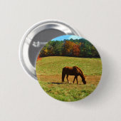 Badge Rond 5 Cm Cheval Brown rouge dans les arbres d'automne (Devant & derrière)