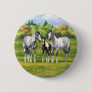 Badge Rond 5 Cm Chevaux De Peinture Gris De Pâte De Poisson En Été