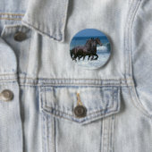 Badge Rond 5 Cm Chevaux d'imaginaire : Frisons et mer (En situation)