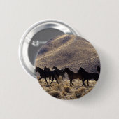 Badge Rond 5 Cm Chevaux sauvages de mustang dans le désert 1 (Devant & derrière)