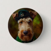 Badge Rond 5 Cm chien airedale à la St. Patrick's Day (Devant)