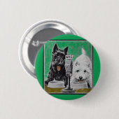 Badge Rond 5 Cm Chiens écossais Blackie et Whitie à la radio (Devant & derrière)