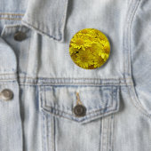 Badge Rond 5 Cm Chrysanthèmes jaune soleil (En situation)
