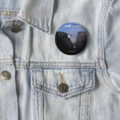 Badge Rond 5 Cm Chutes Victoria 1 (En situation)