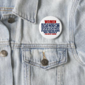 Badge Rond 5 Cm Citation de Barack Obama pour les droits des femme (En situation)