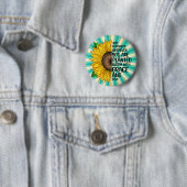 Badge Rond 5 Cm Citation et tournesol tiré à la main (En situation)