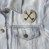 Badge Rond 5 Cm Clés croisées (En situation)
