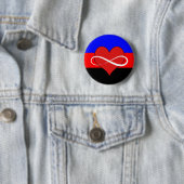 Badge Rond 5 Cm Coeur infini avec le drapeau (En situation)