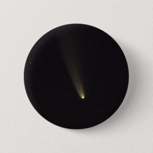 Badge Rond 5 Cm Comète NEOWISE dans le ciel nocturne