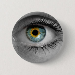 Badge Rond 5 Cm Concept de l'œil qui regarde vers le spectateur en
