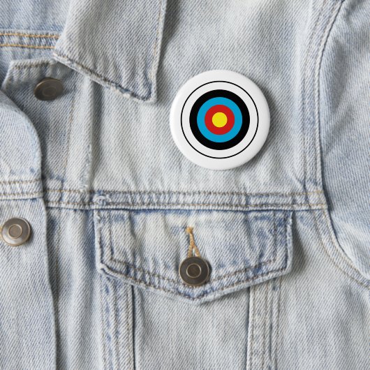 Badge Rond 5 Cm Conception cible Bullseye (En situation)