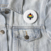 Badge Rond 5 Cm Conception vectorielle de chemise déchirée de fier (En situation)