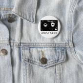 Badge Rond 5 Cm Conception vintage de cassette ! (En situation)