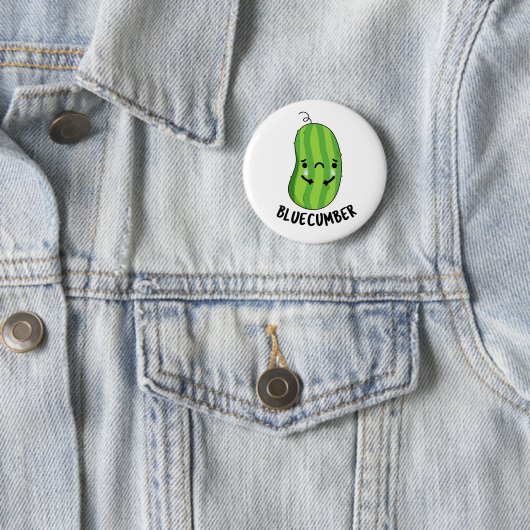 Badge Rond 5 Cm Concombre bleu Funny Sad Veggie Cucumber Pun (En situation)