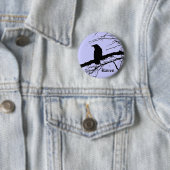 Badge Rond 5 Cm Corbeau sur l'arbre (En situation)