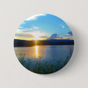 Badge Rond 5 Cm Coucher de soleil bleu sur le lac