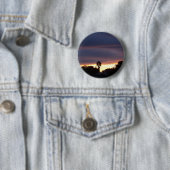Badge Rond 5 Cm coucher de soleil orageux (En situation)