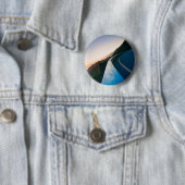 Badge Rond 5 Cm Courbe sur la route (En situation)