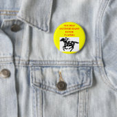 Badge Rond 5 Cm course de chevaux (En situation)
