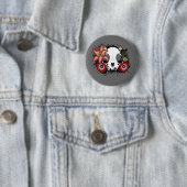 Badge Rond 5 Cm Crâne de chat Doom et Bloom (En situation)
