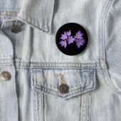 Badge Rond 5 Cm Crocus pourpre (En situation)