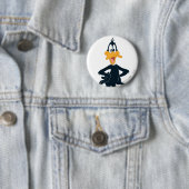BADGE ROND 5 CM DAFFY DUCK™ (En situation)