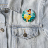 Badge Rond 5 Cm Dans le Pin jaune de robe (En situation)