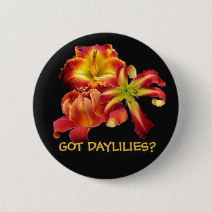 BADGE ROND 5 CM DAYLILIES OBTENUS ? BOUTON
