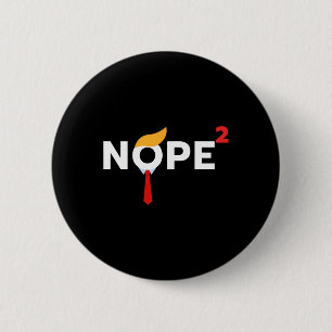 Badge Rond 5 Cm Démonstration du costume politique de Trump