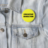 BADGE ROND 5 CM DIRECTEUR CRÉATIF (En situation)