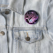 Badge Rond 5 Cm Dragon Celtique Rond (En situation)