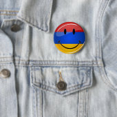 Badge Rond 5 Cm Drapeau arménien de sourire (En situation)
