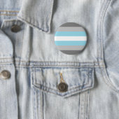 Badge Rond 5 Cm Drapeau de fierté demiboy (En situation)